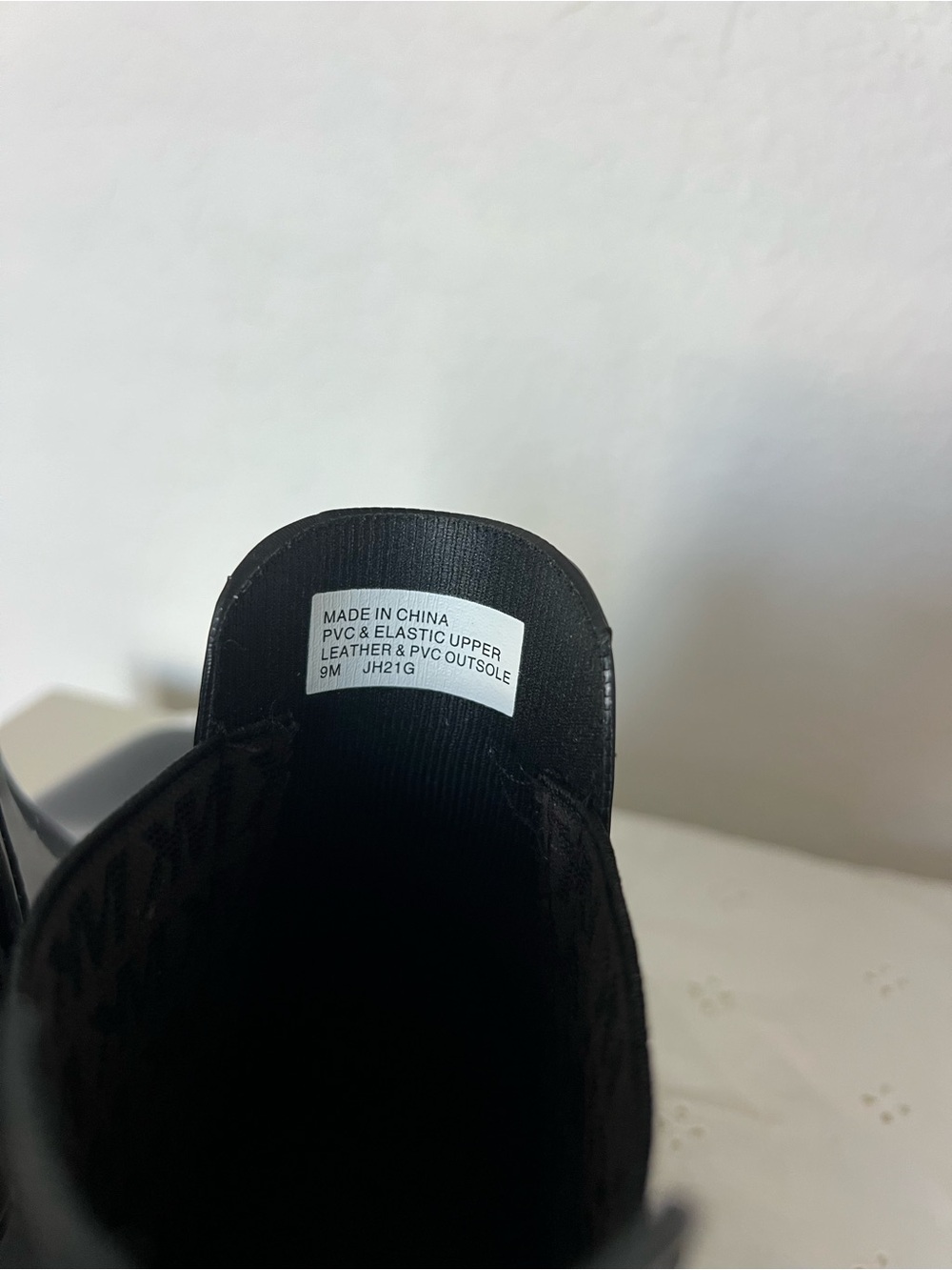 MICHAEL Michael Kors Black PVC Chelsea Ankle Rain Boots Water Resistant 9M - Picture 9 of 11